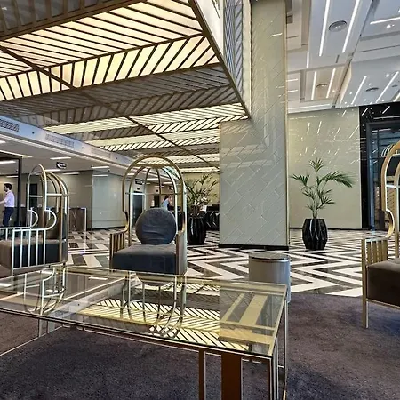 Ultra Luxurious 1bd,high Floor,with Balcony Apartamento
